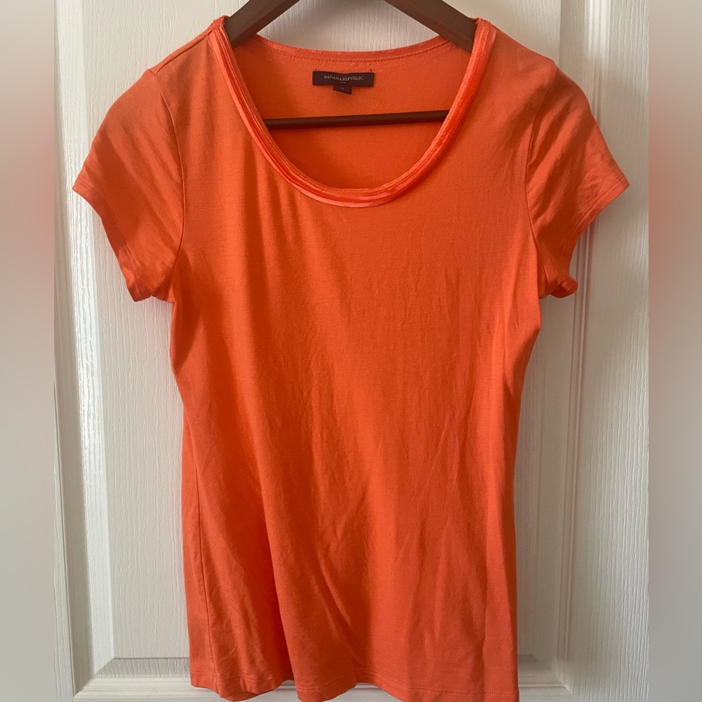 Banana Republic orange tee with ribbon neckline